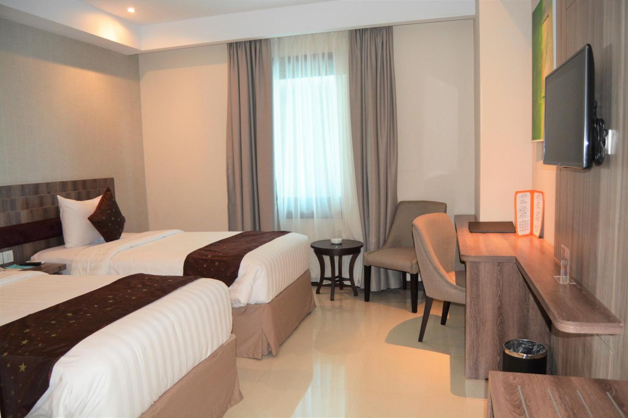 Tara Hotel Yogyakarta Tugu Cameră foto