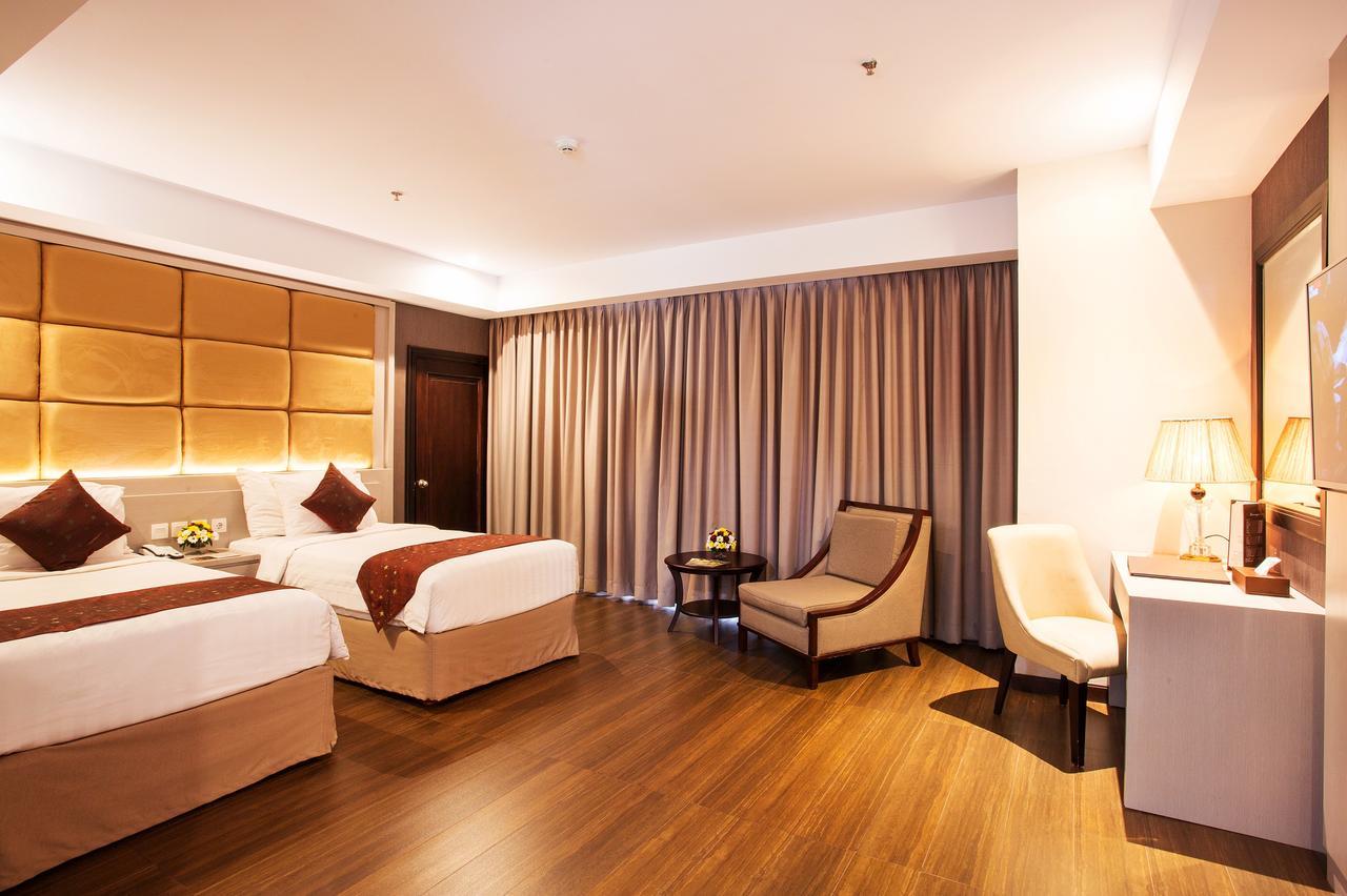 Tara Hotel Yogyakarta Tugu Exterior foto